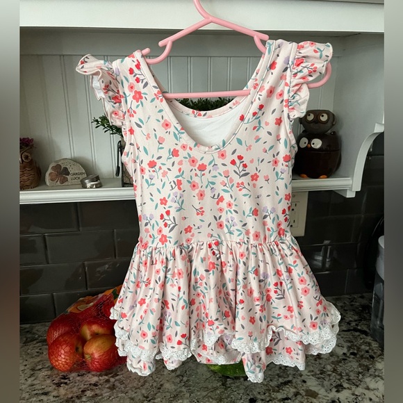 Cheeky Plum Leotard 4T - Picture 2 of 4